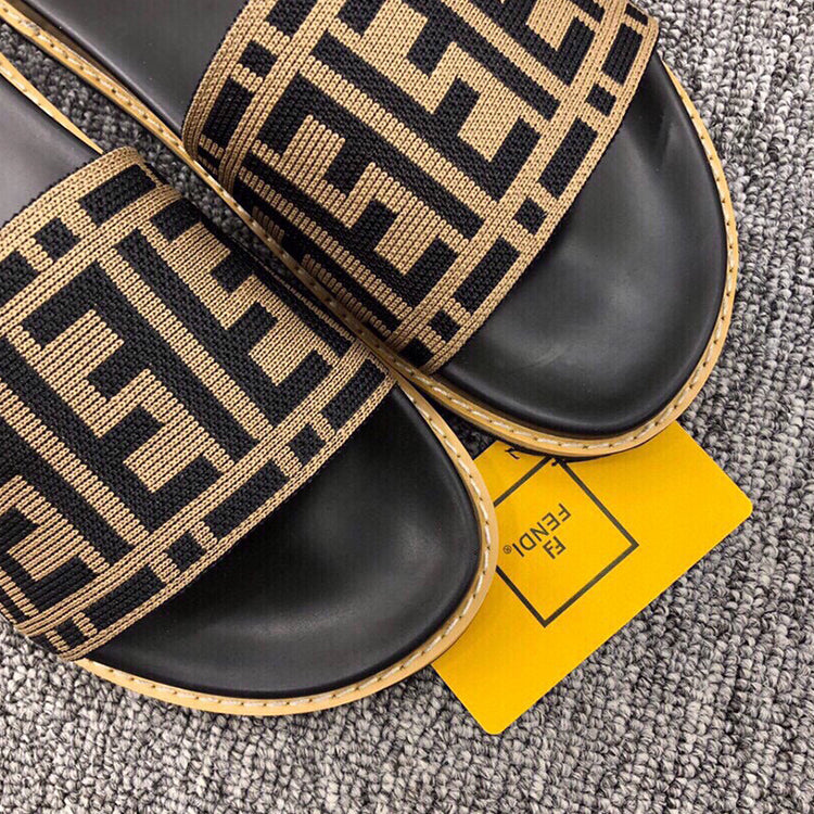 Z5F1 Popular Slippers