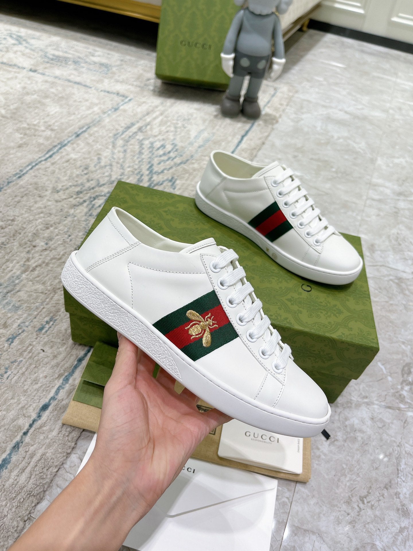 Z2Q105B199 Popular high-quality Shoes