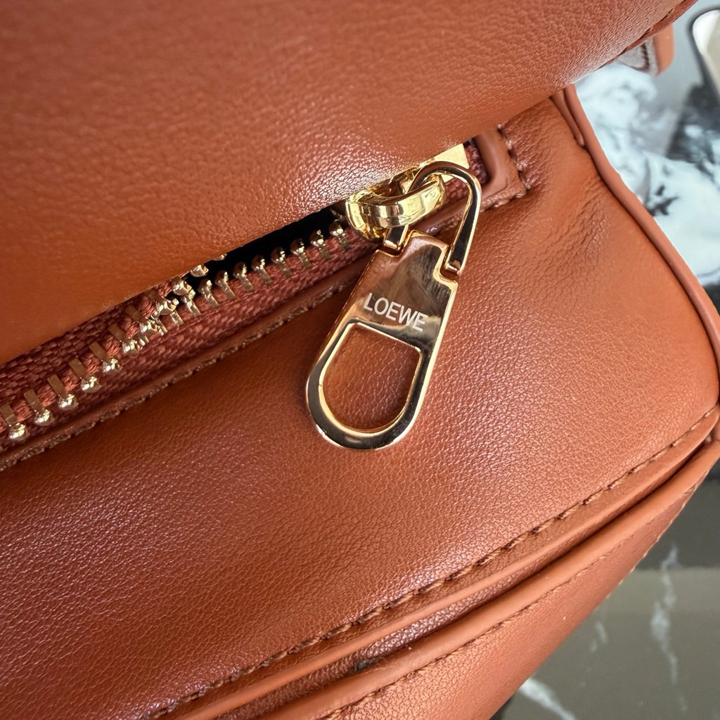B1R66A16 Popular leather bag