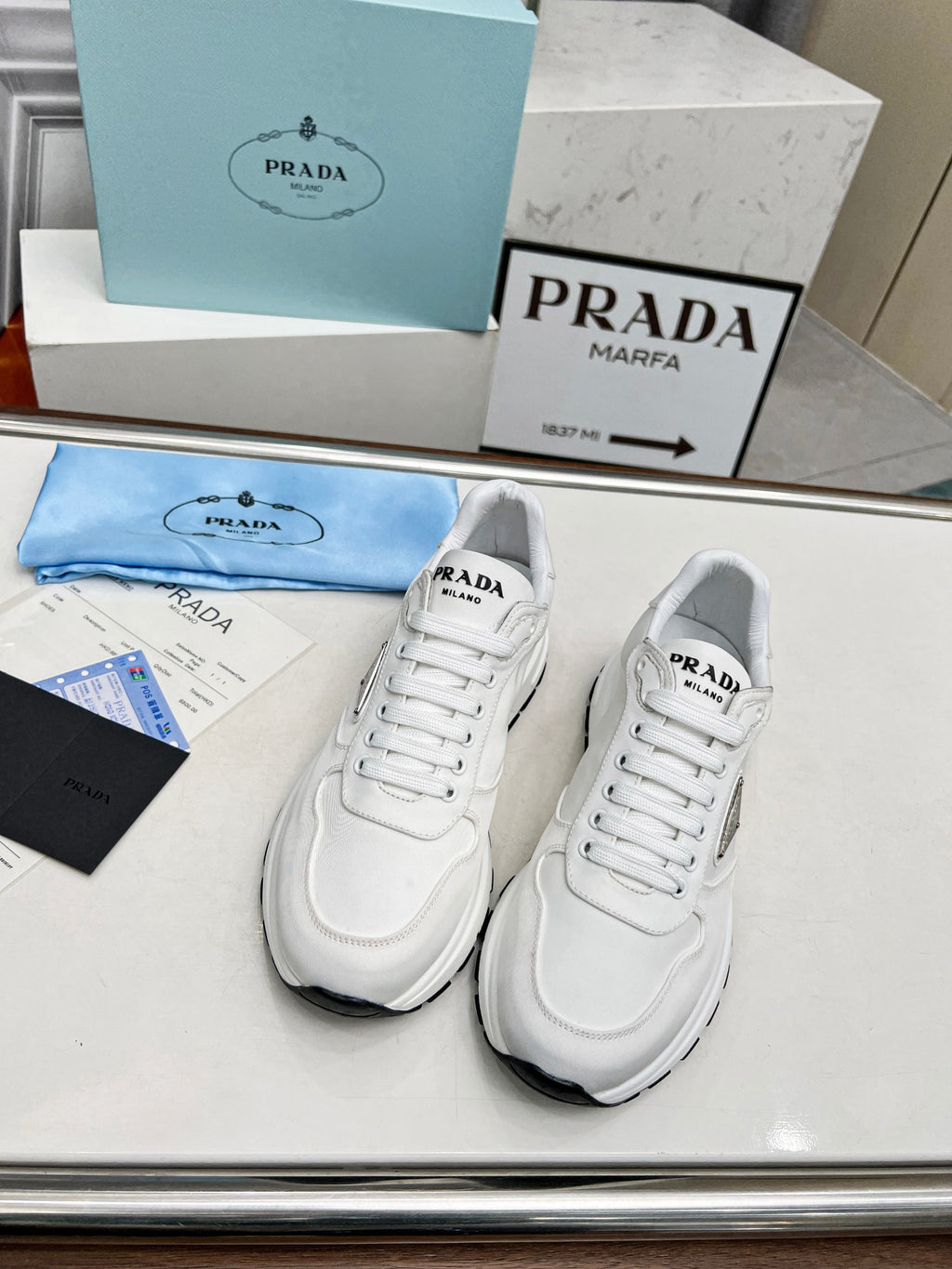 Z2P36P40 Popular high-quality leather Shoes