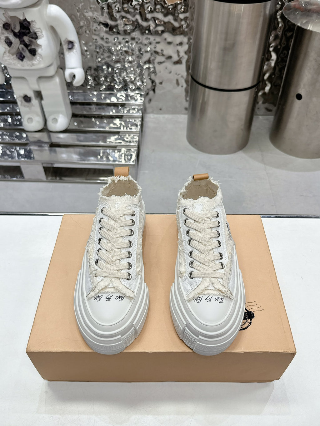 Z2Q105A249 Popular high-quality Shoes