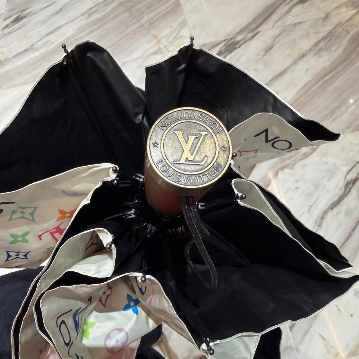 J1N46E7 Popular UV resistant umbrella