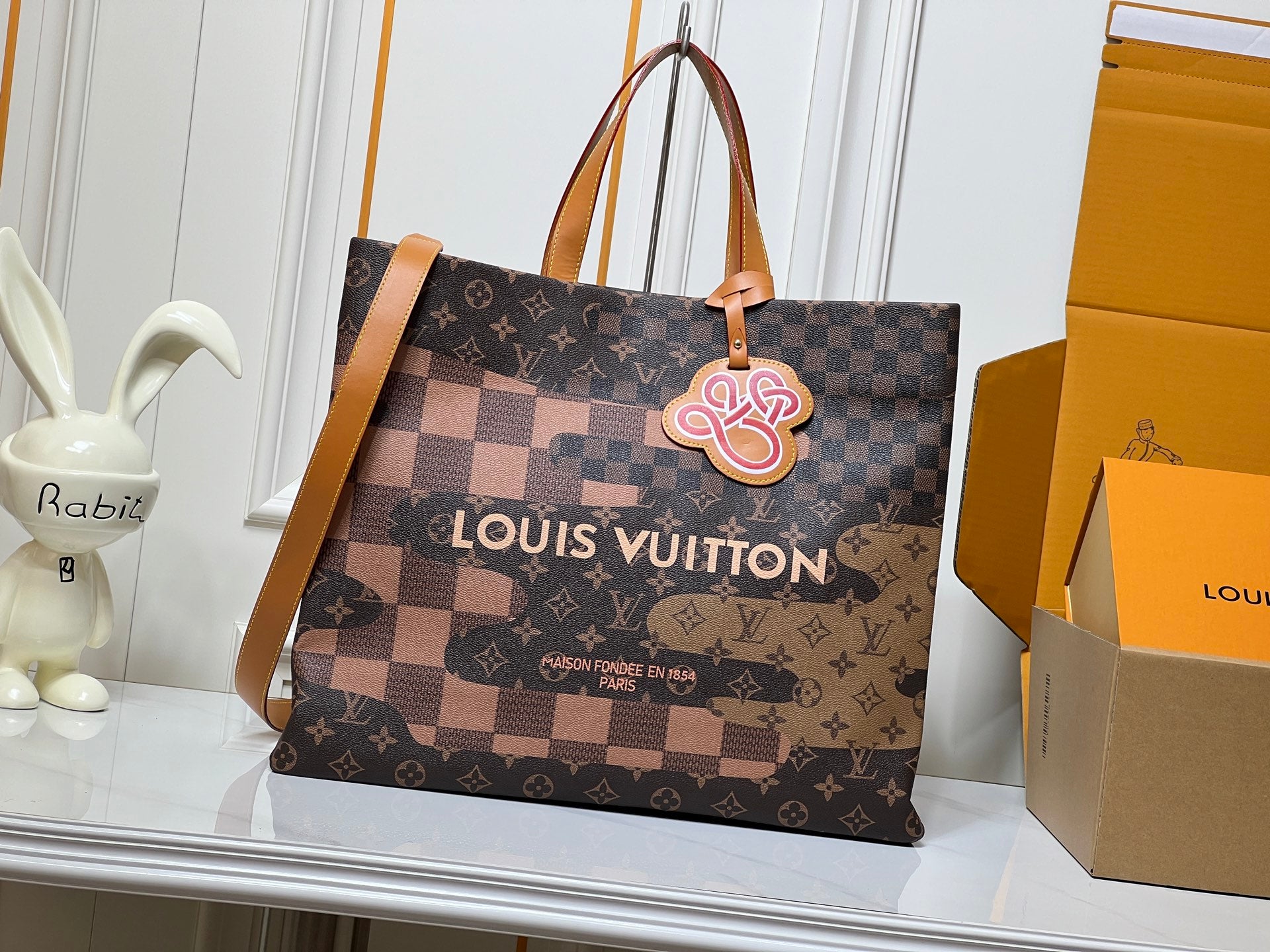 B1P46E81 Popular leather bag
