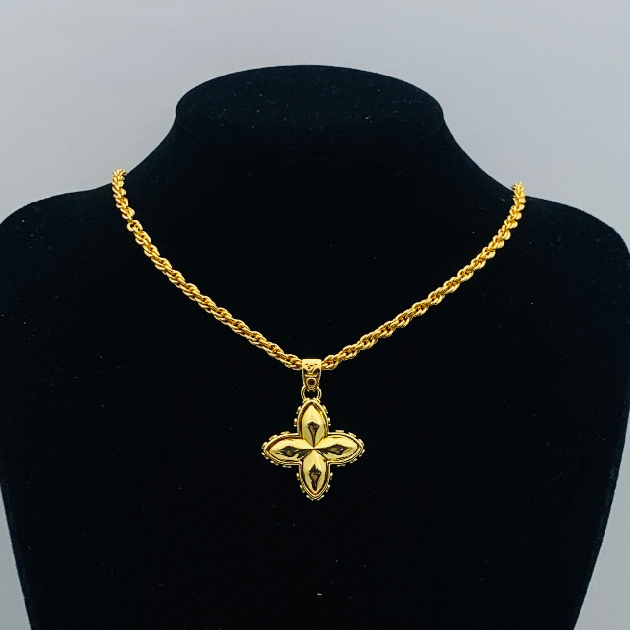 X1Q85E179X Popular Necklace