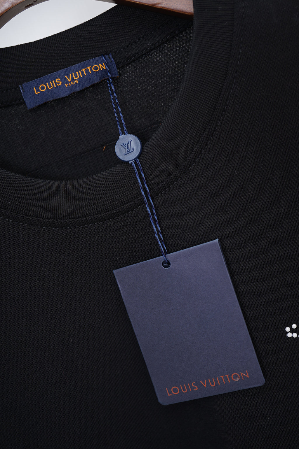 U1Z75E8 Popular T-shirts