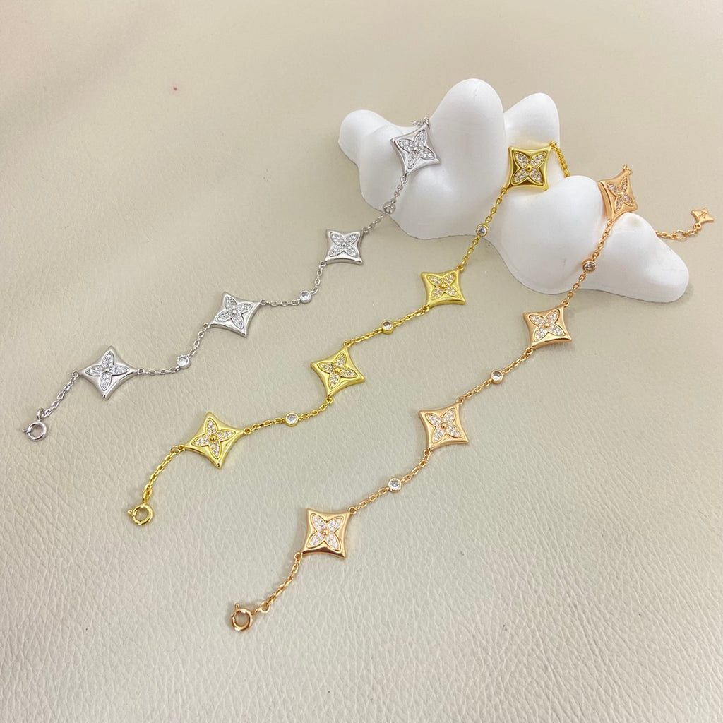 X5N76E16E Popular  Earrings, Bracelets