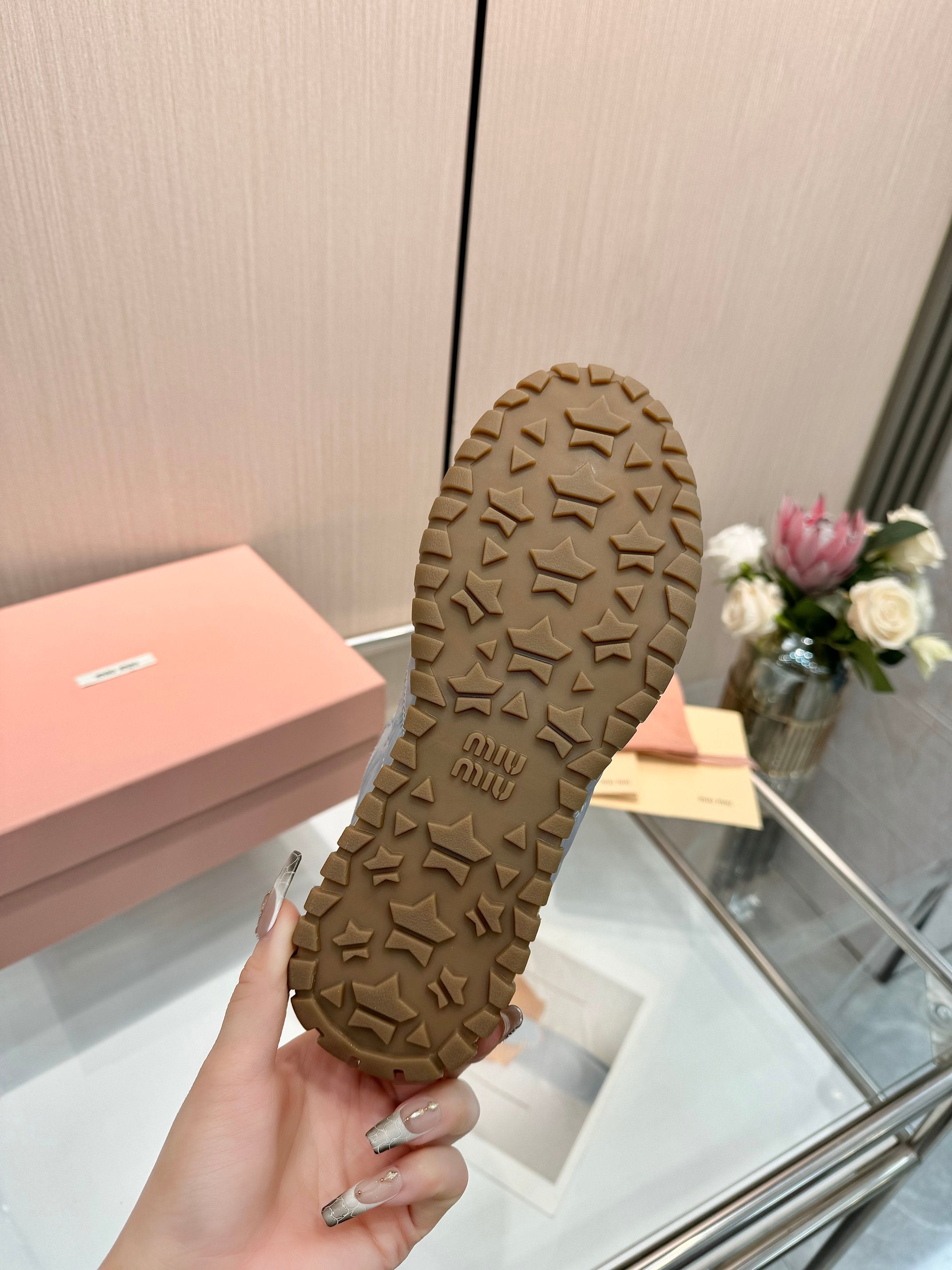Z2Q95A17 Popular high-quality shoes