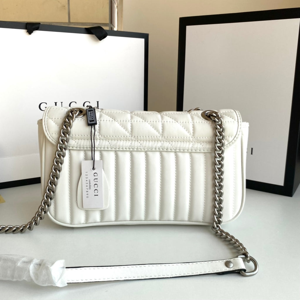 B1P36B67 Popular leather bag