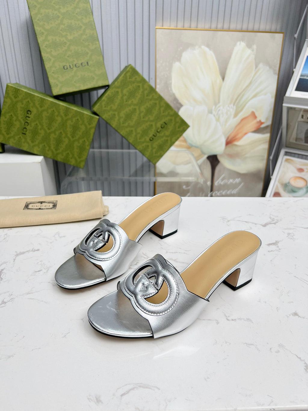 Z2X56B33 Popular high-quality leather Shoes 5.5cm
