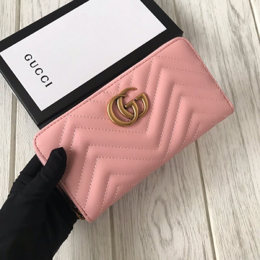 B1X43B81 Popular leather wallets