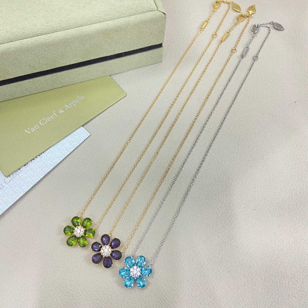 X5Q85VA250X Popular Necklace
