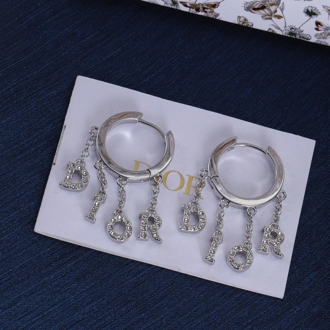 X1Z64D585E Popular  Earrings