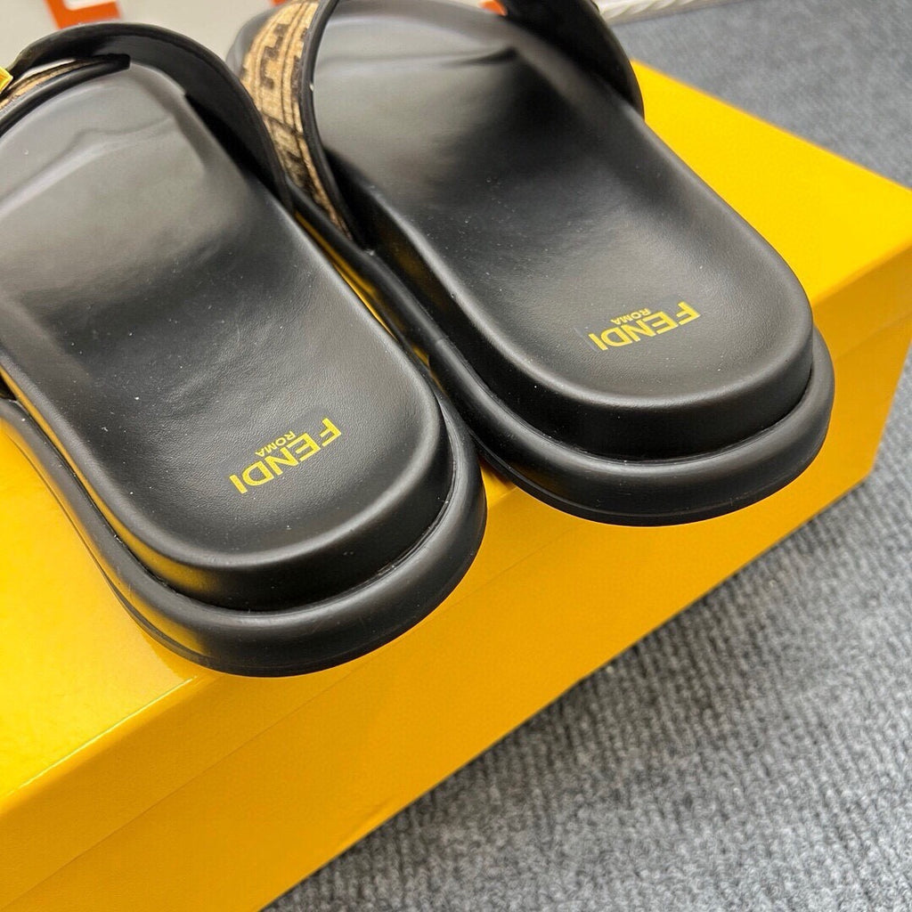 Z5ZF37 Popular slippers