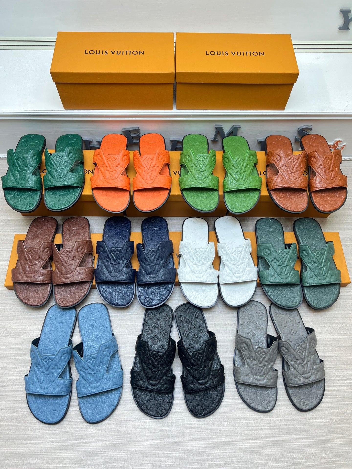 Z5ZE34 Popular slippers