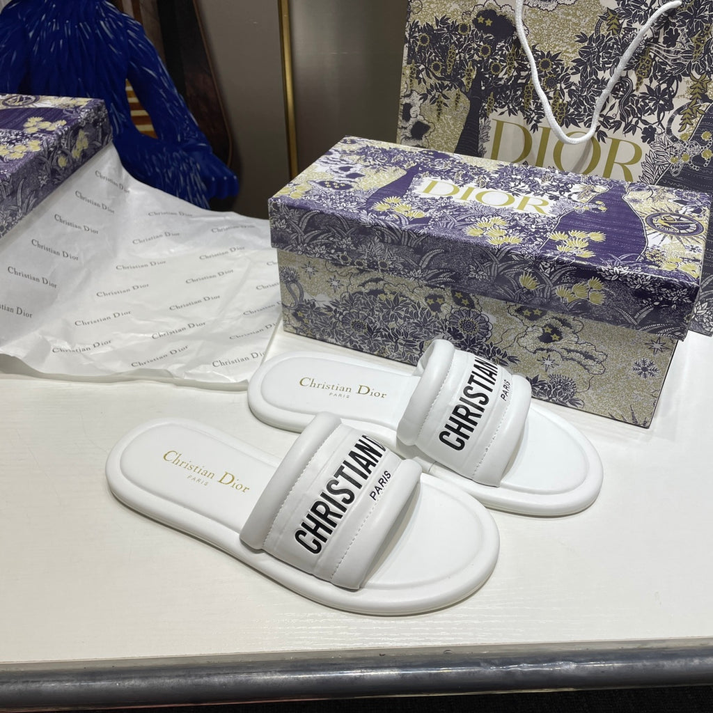 Z1Z54D76 Popular slippers