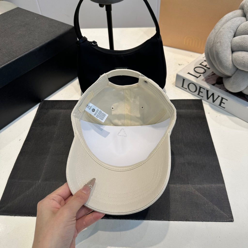 M1N65A4 Popular hats