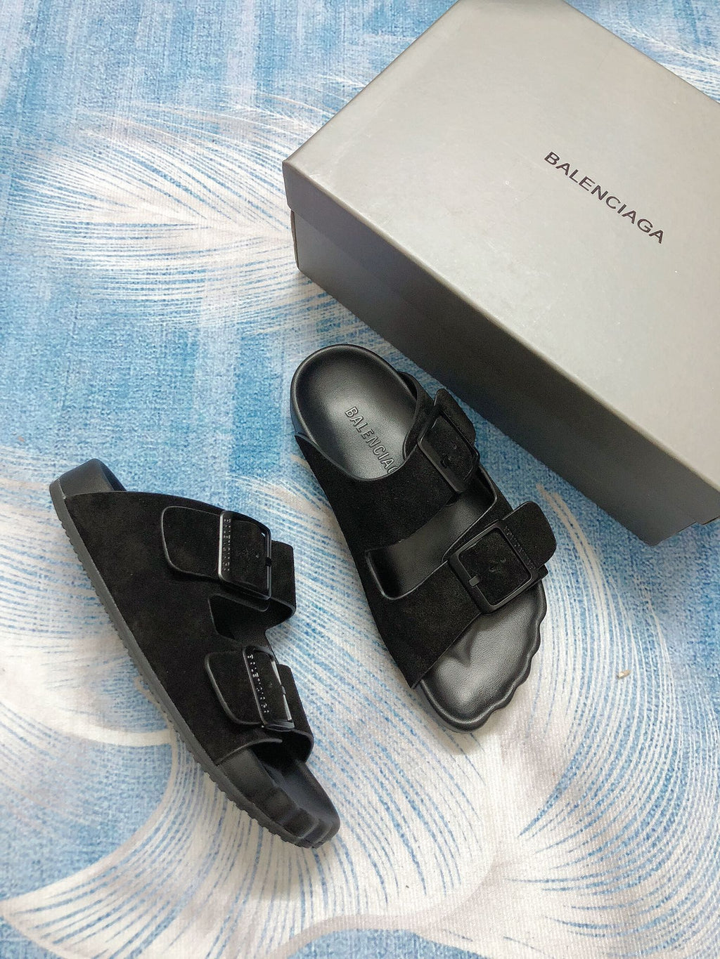 Z1Z54J192 Popular Slippers