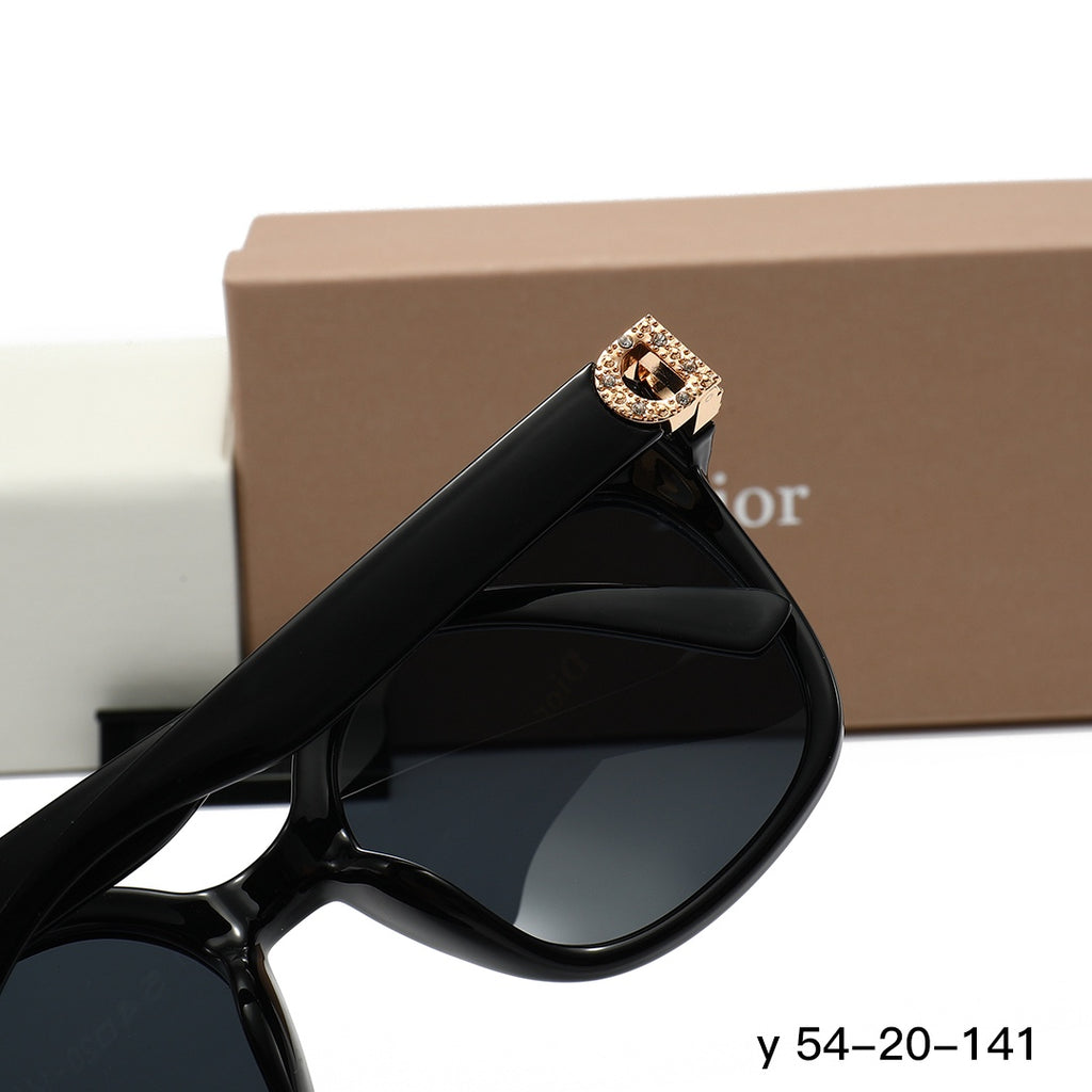 T1N36D67 Popular Sunglasses