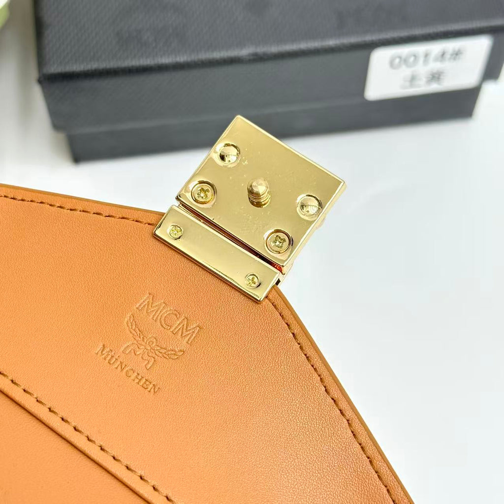 B1N36M13 Popular leather  Wallets