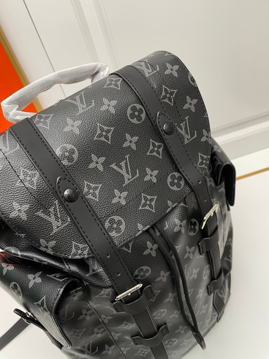 B1W15E68 Popular  leather Backpacks