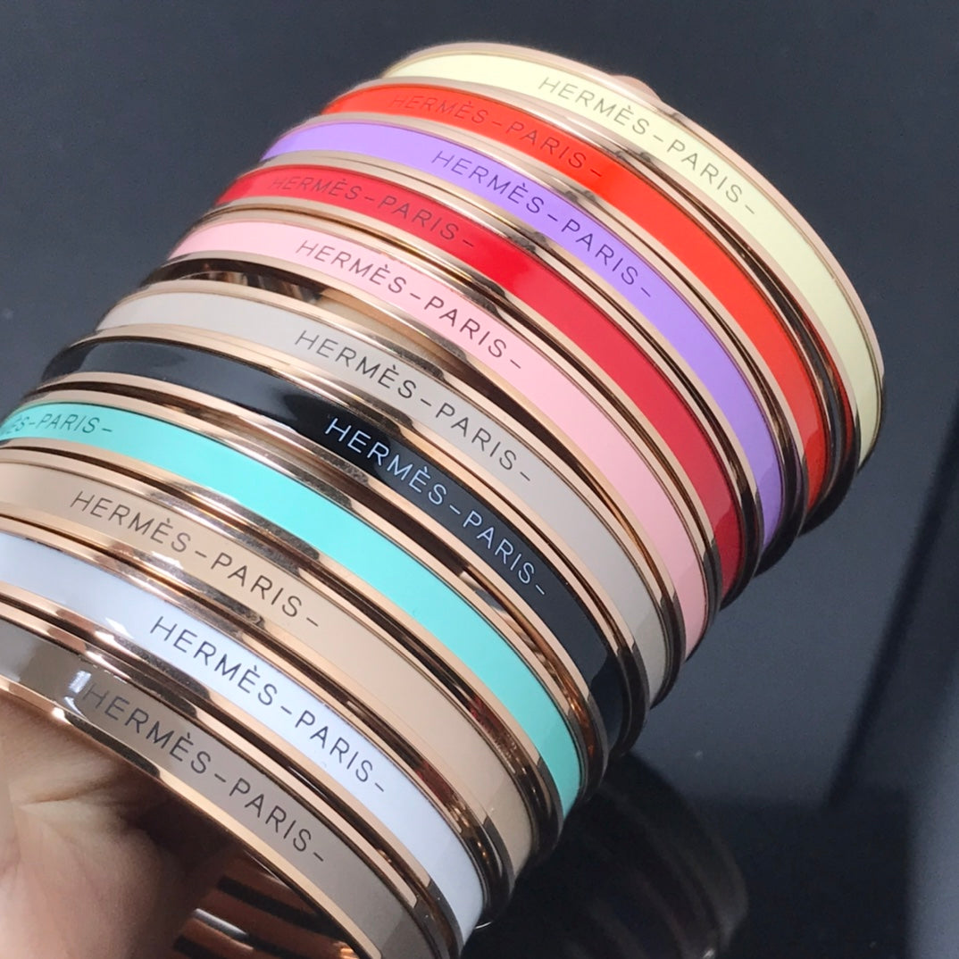 X1Q85H84K  Popular Bracelets