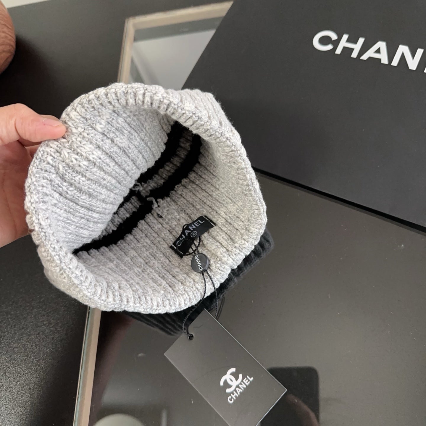 M1R86C24 Popular hats