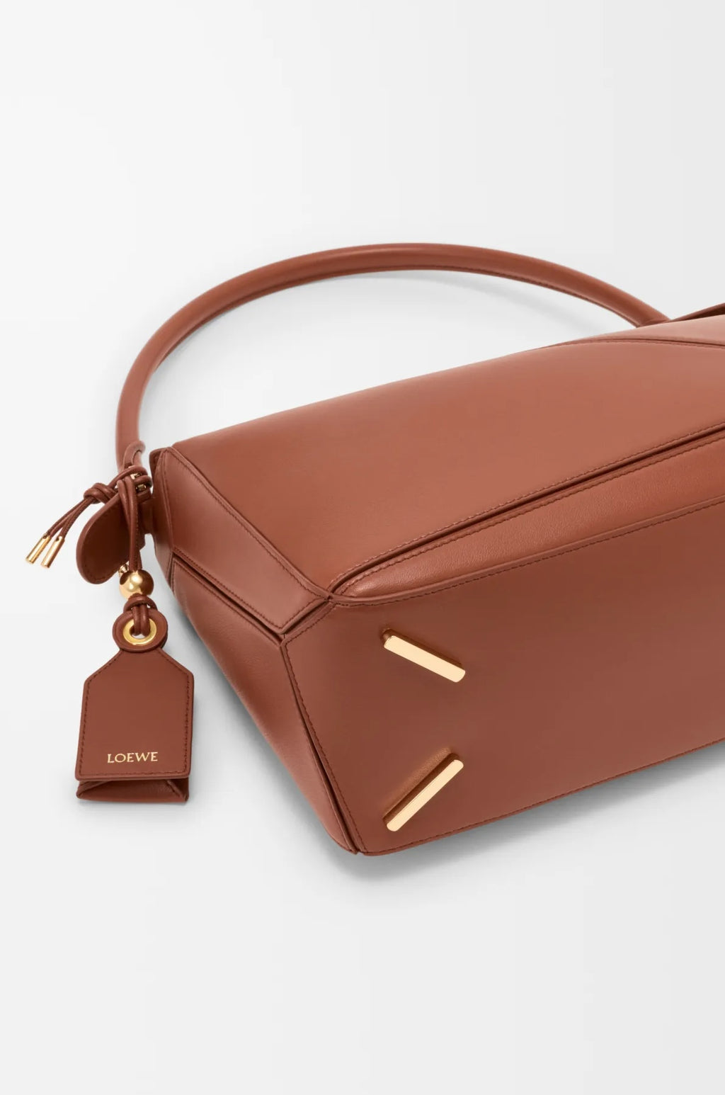 B1R66A16 Popular leather bag