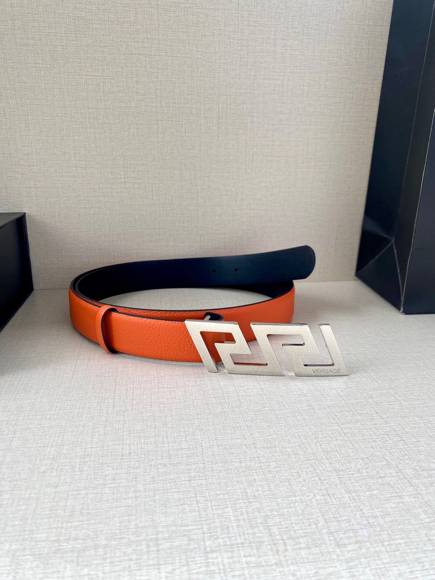 P1W15V166 Popular   High quality belt With full package