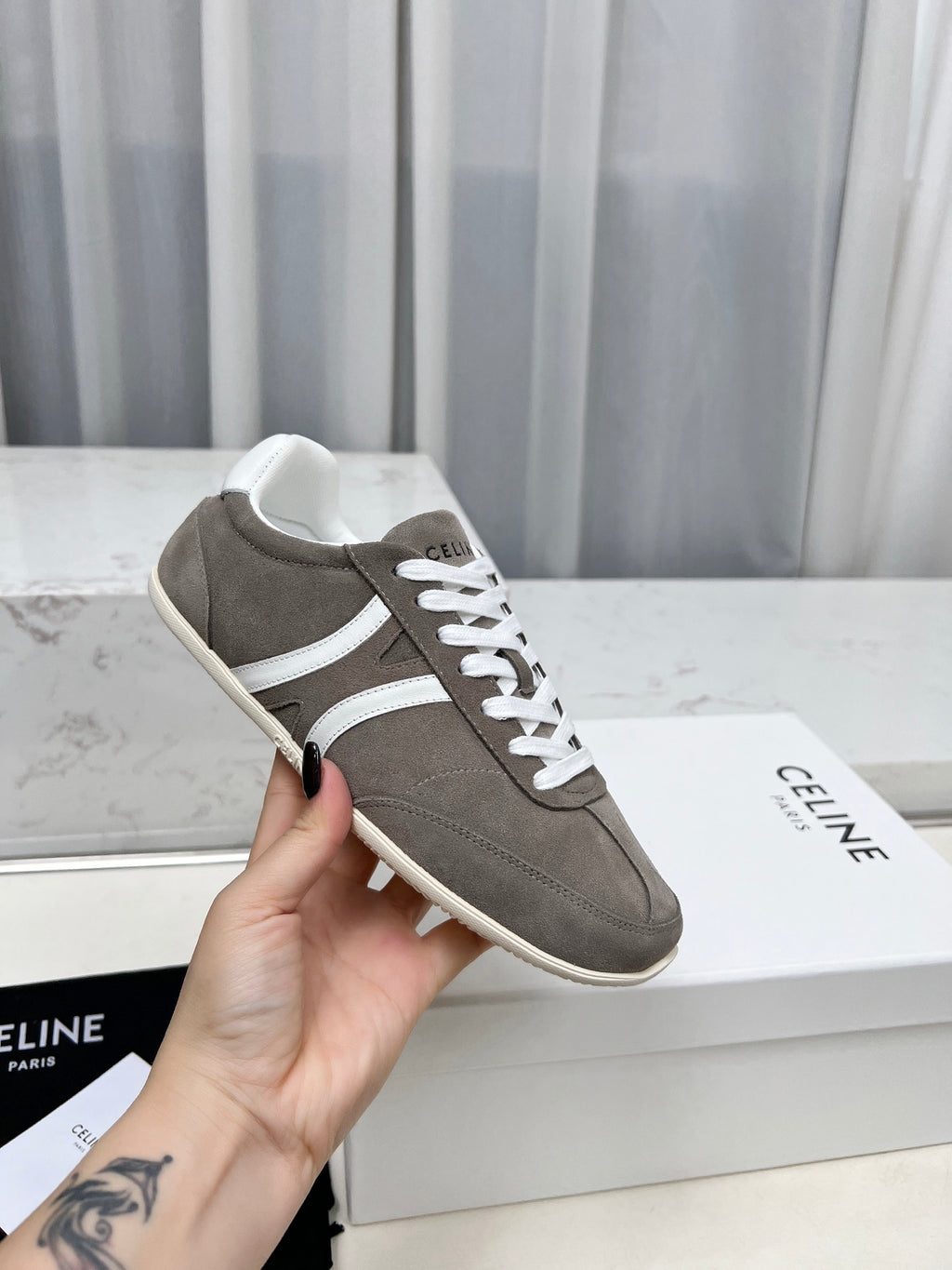 Z2Q105N271 Popular high-quality Shoes