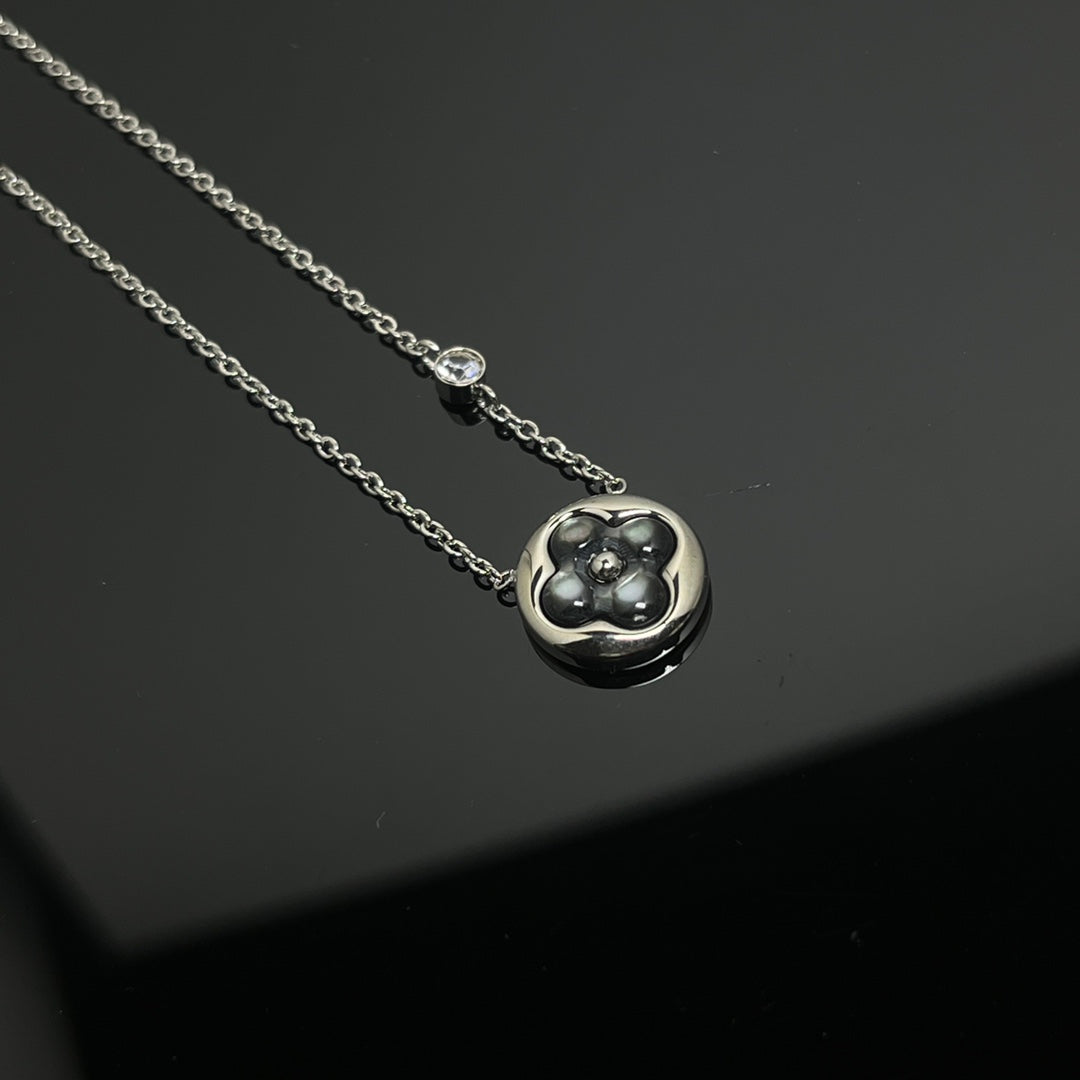 X5N76E51X Popular Necklaces(mini 1flower)
