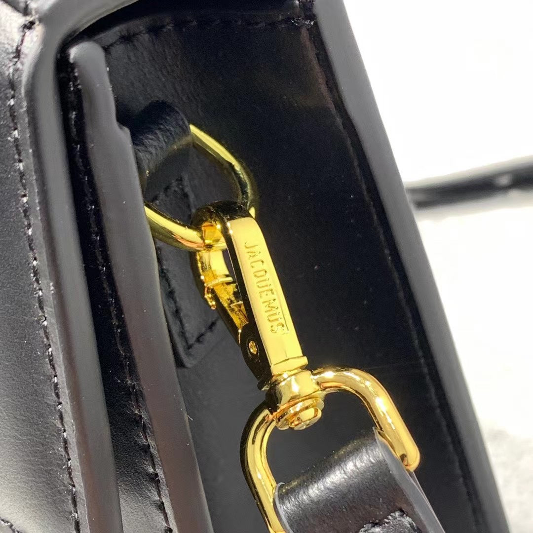 B1P46A134 Popular leather  bags
