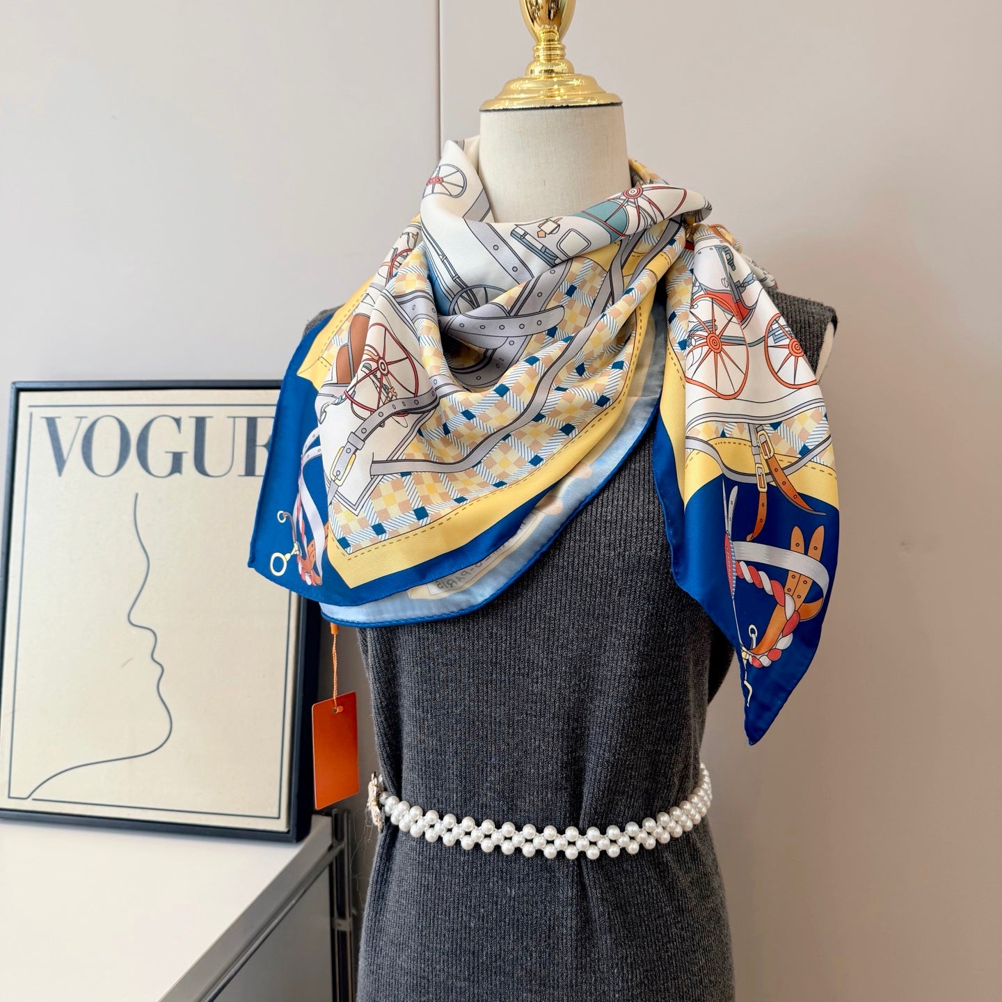 W1N36H8 Popular Silk Scarve