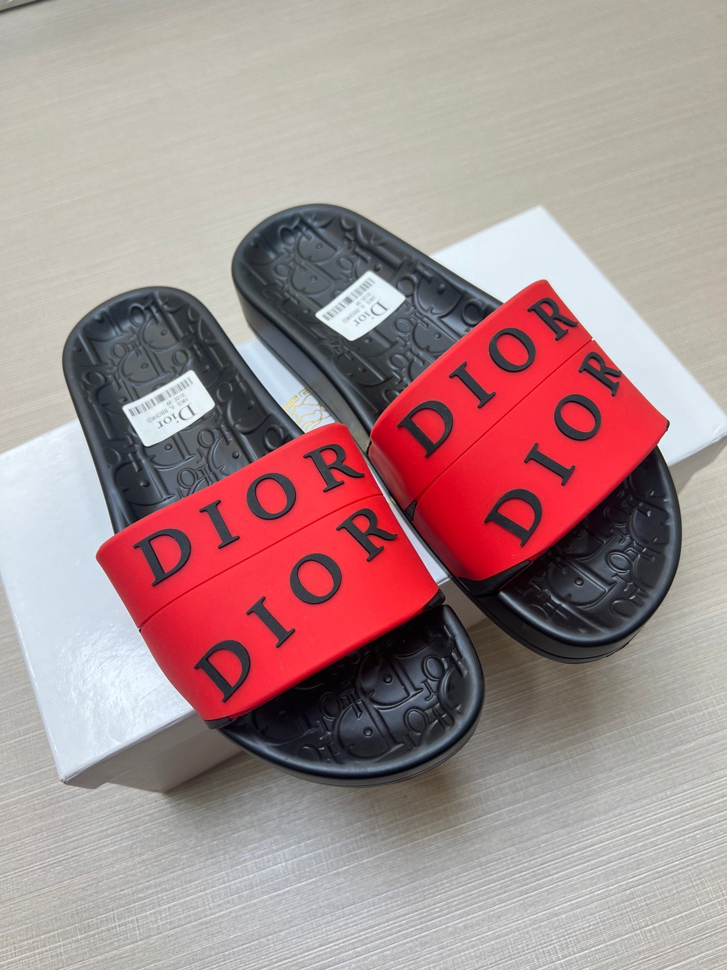 Z5Z35D276 Popular Slippers