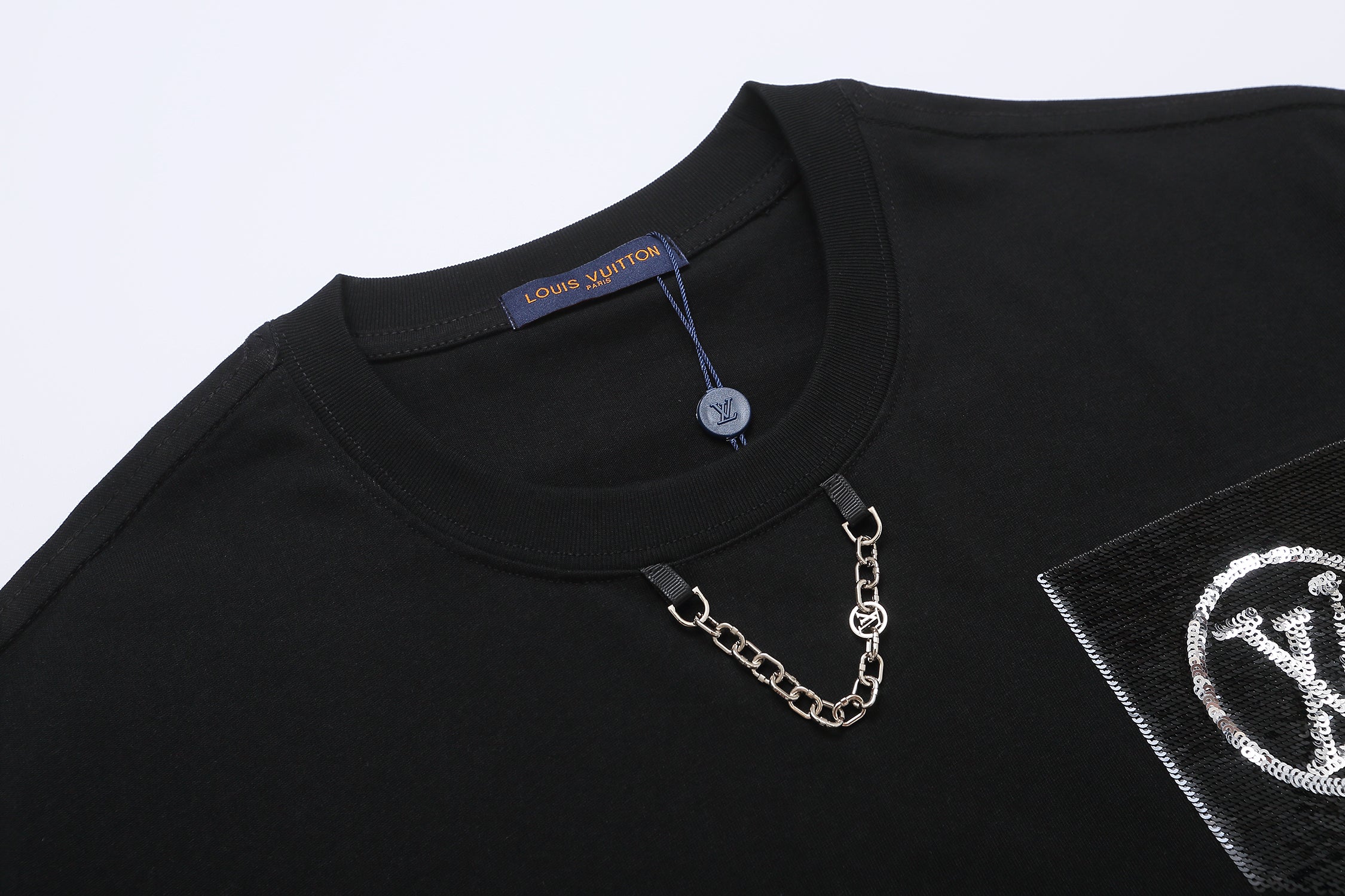 U1R45E195 Popular T-shirt