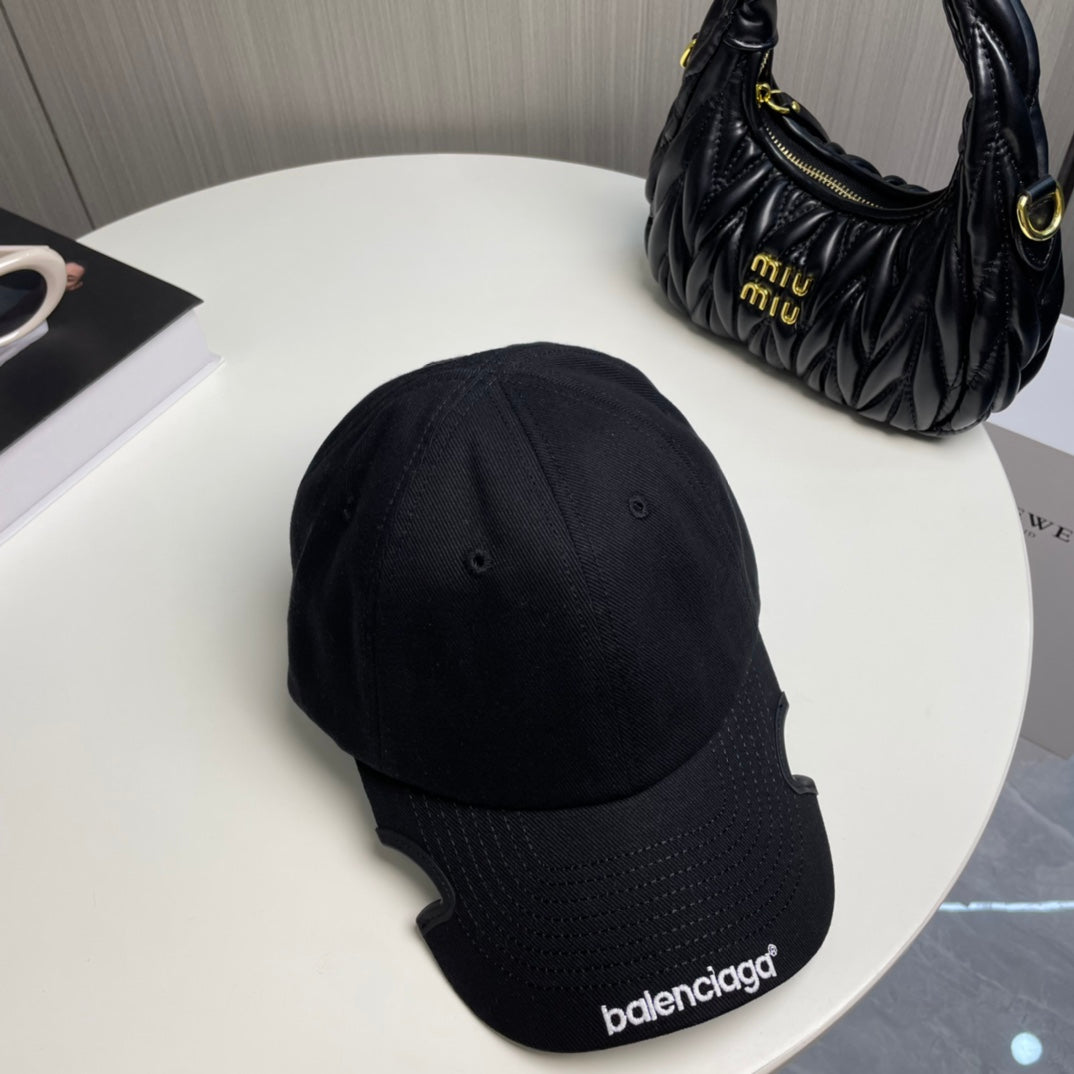M1Z25J513 Popular  hats