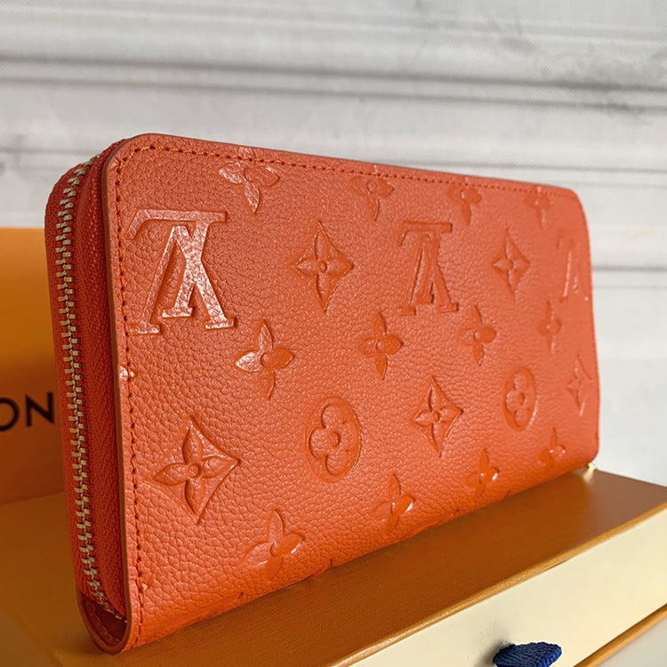 B1P11E06 Popular Leather wallets