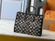 B1R15E22 Popular  genuine leather embroidered bag