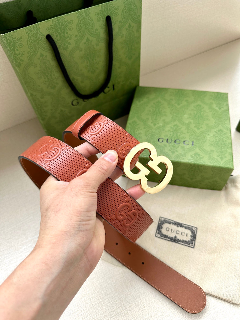 P1R55B230 Popular   High quality belt With full package