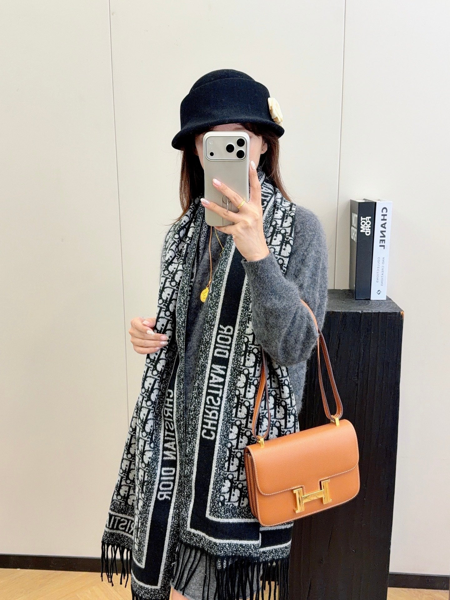 W1R86D52 Popular Winter Scarves