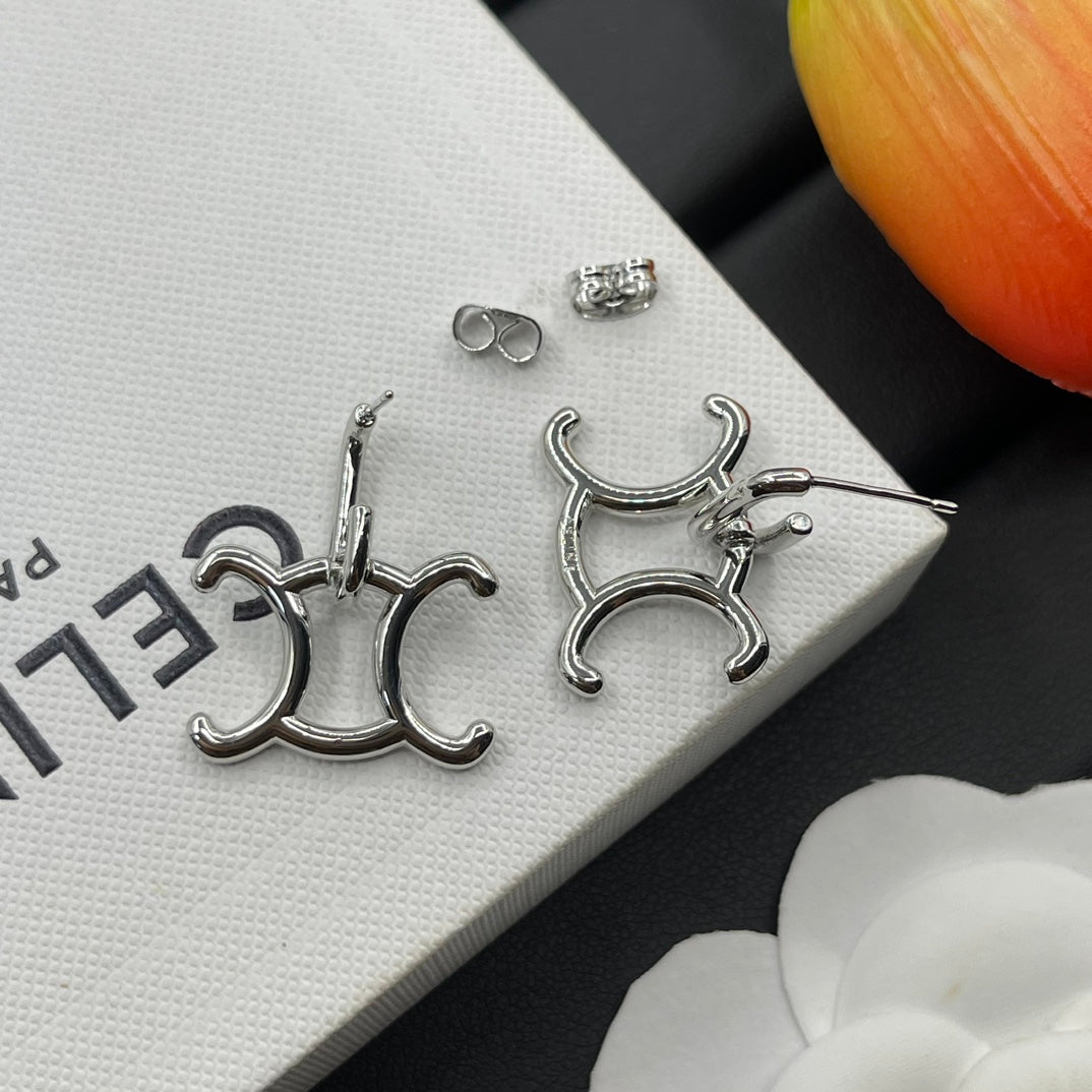 X1Z94CL998E Popular Earrings