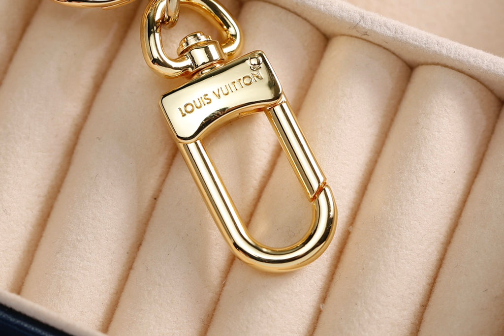 A1R35E29  Popular key closure