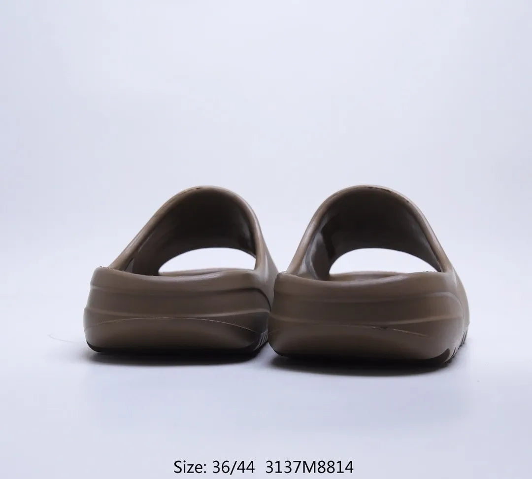 Z4R85A10  Popular shoes