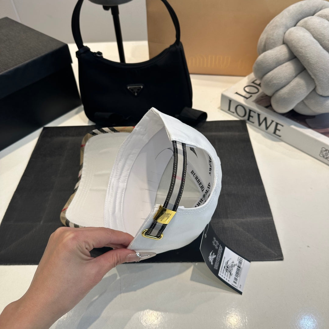 M1Q45R17 Popular hats