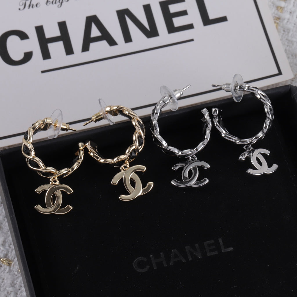 X1Z94C687E Popular Earrings