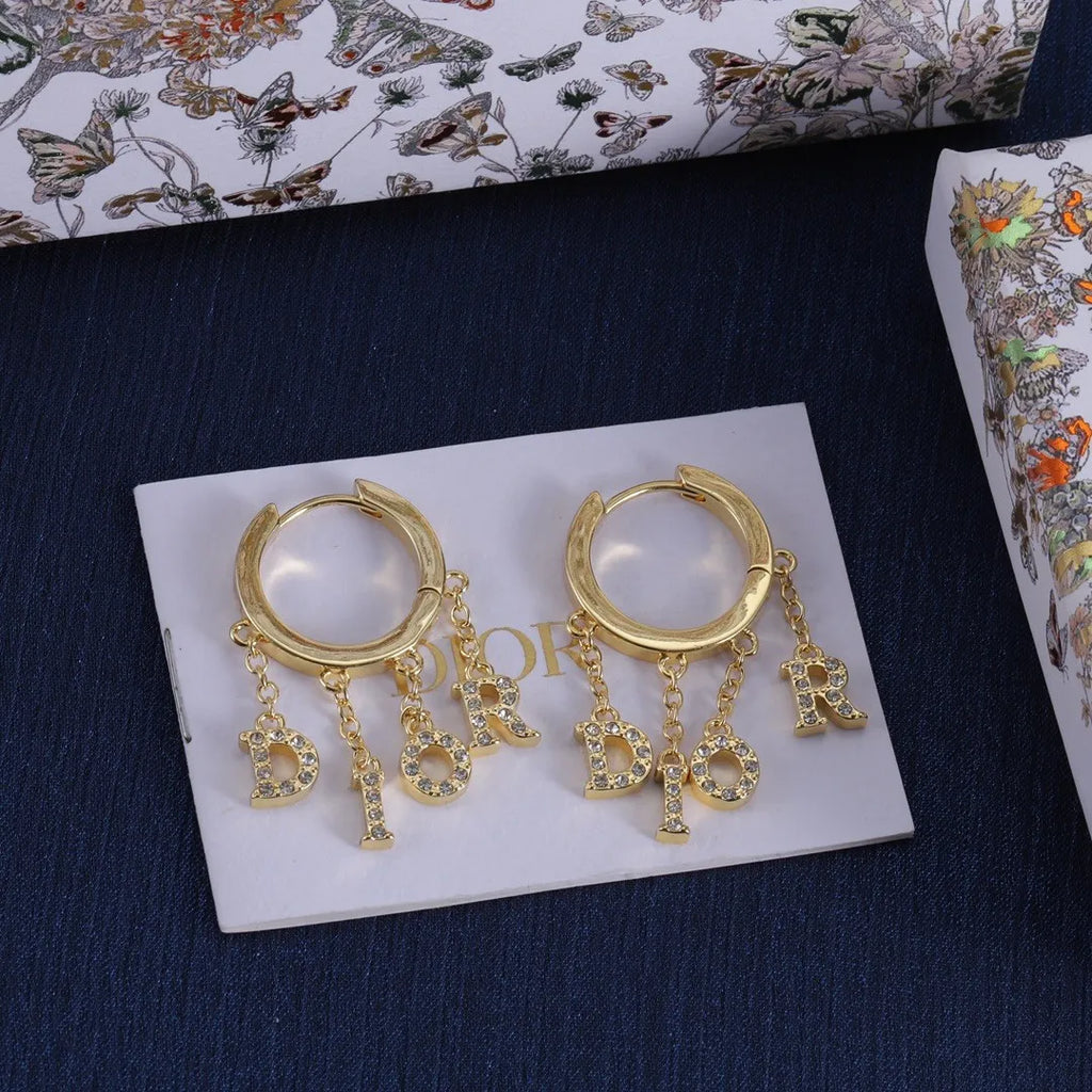X1Z64D585E Popular  Earrings