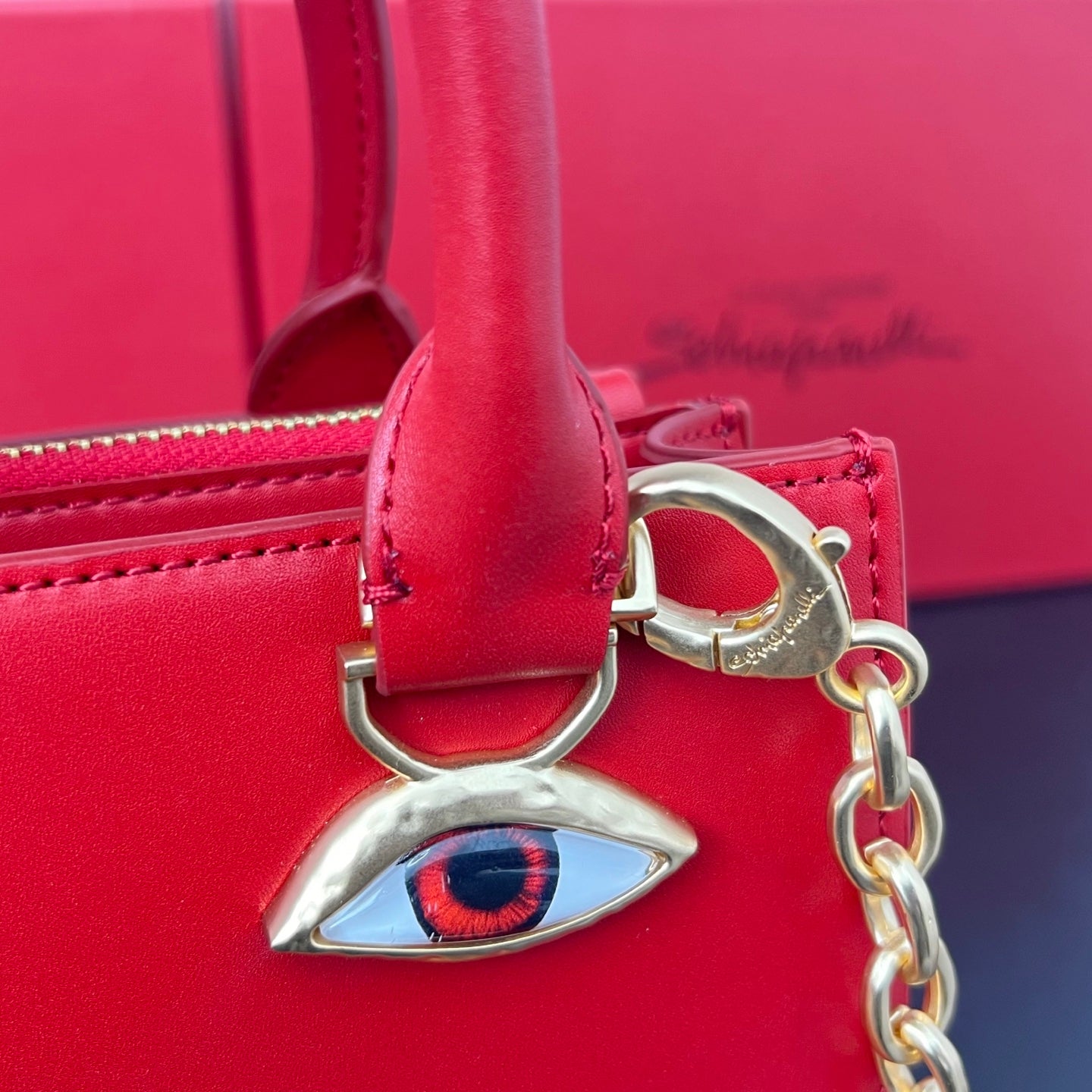 B1P36A32 Popular  leather bag