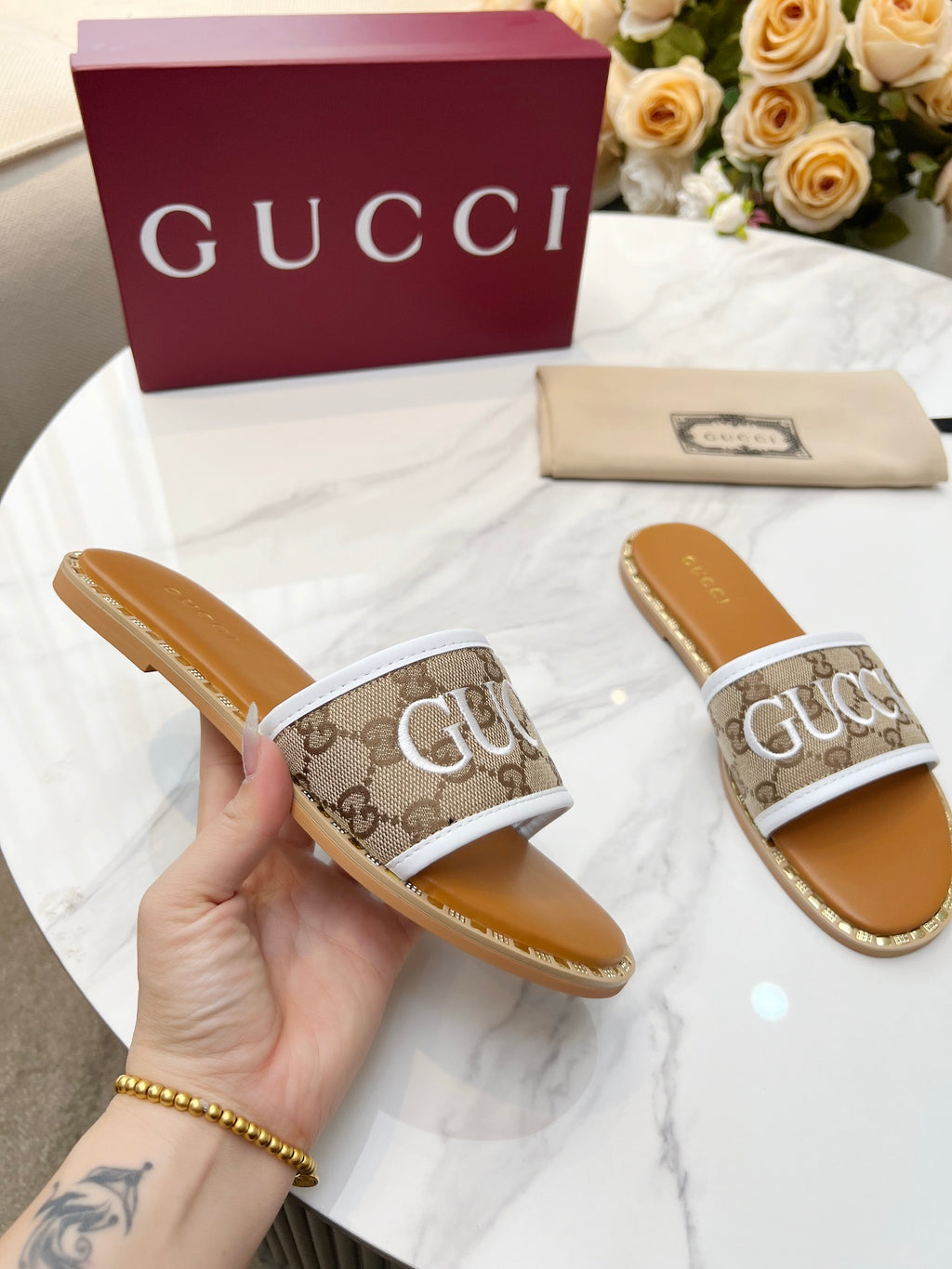 Z2Q55B29 Popular high-quality  Shoes