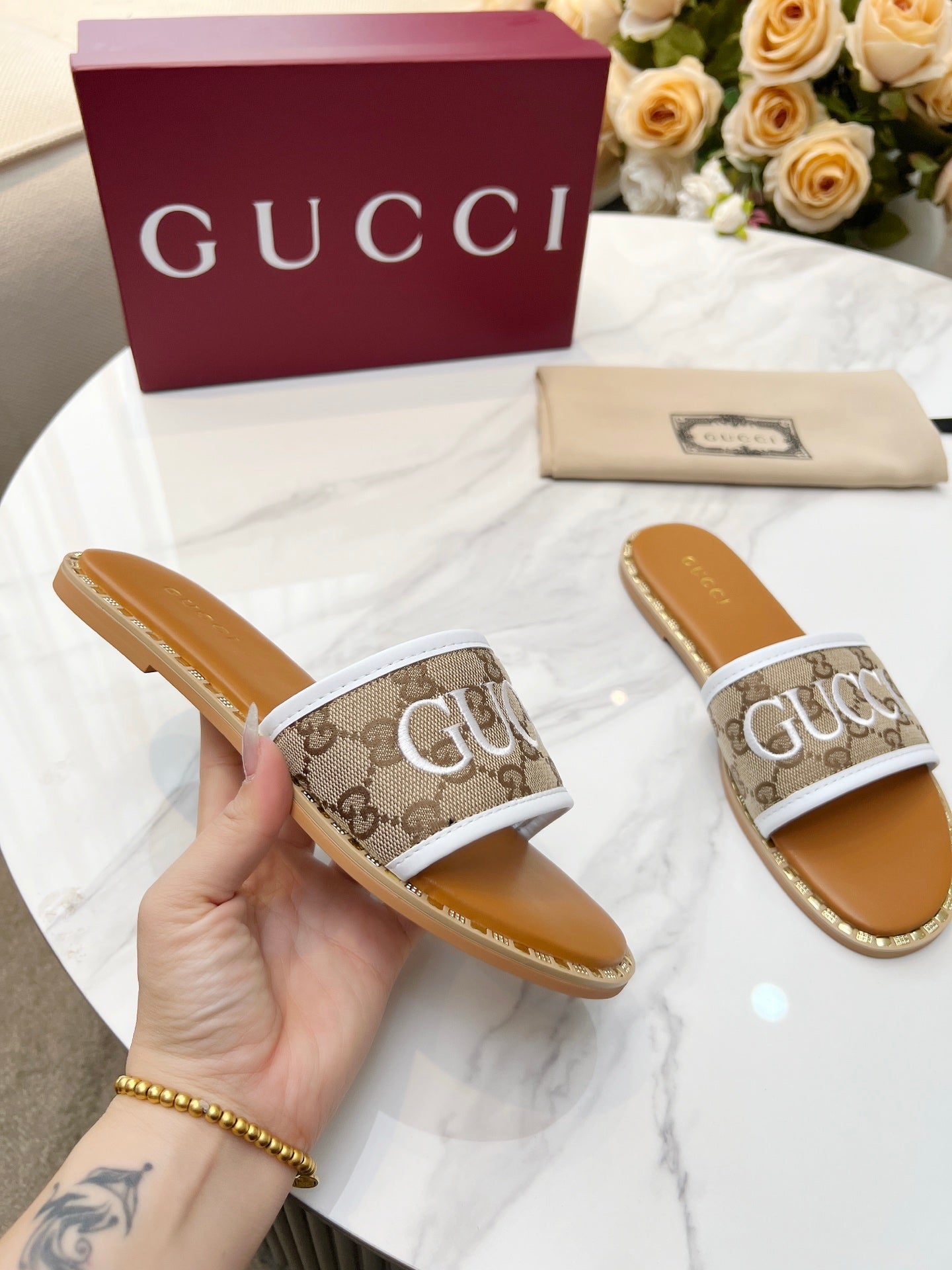 Z2Q55B29 Popular high-quality  Shoes