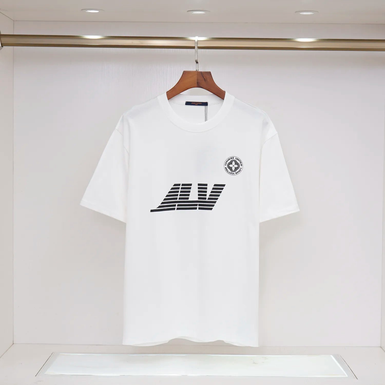 U1N45E8 Popular T-shirt