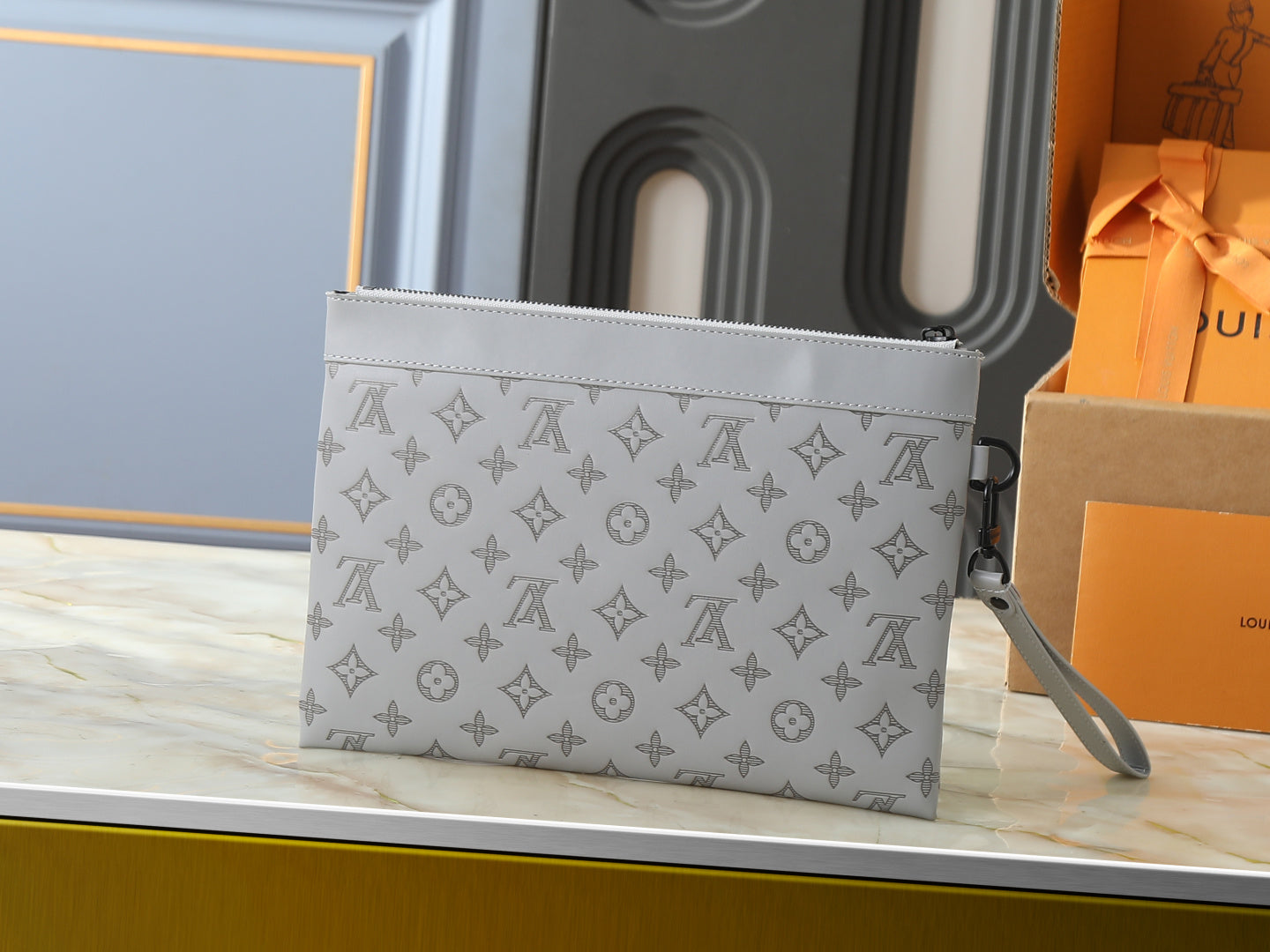 B1R76E55 Popular  bag